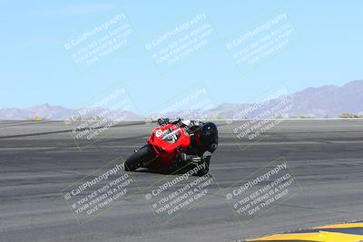 media/May-06-2024-Moto Forza (Mon) [[b33359f27d]]/1-Advanced/Session 2 (Bowl)/